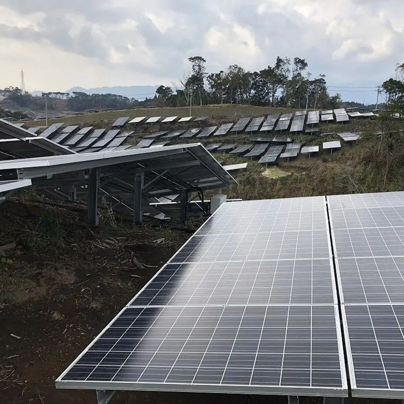 Système de montage de panneaux solaires pour modules de portrait ou de paysage